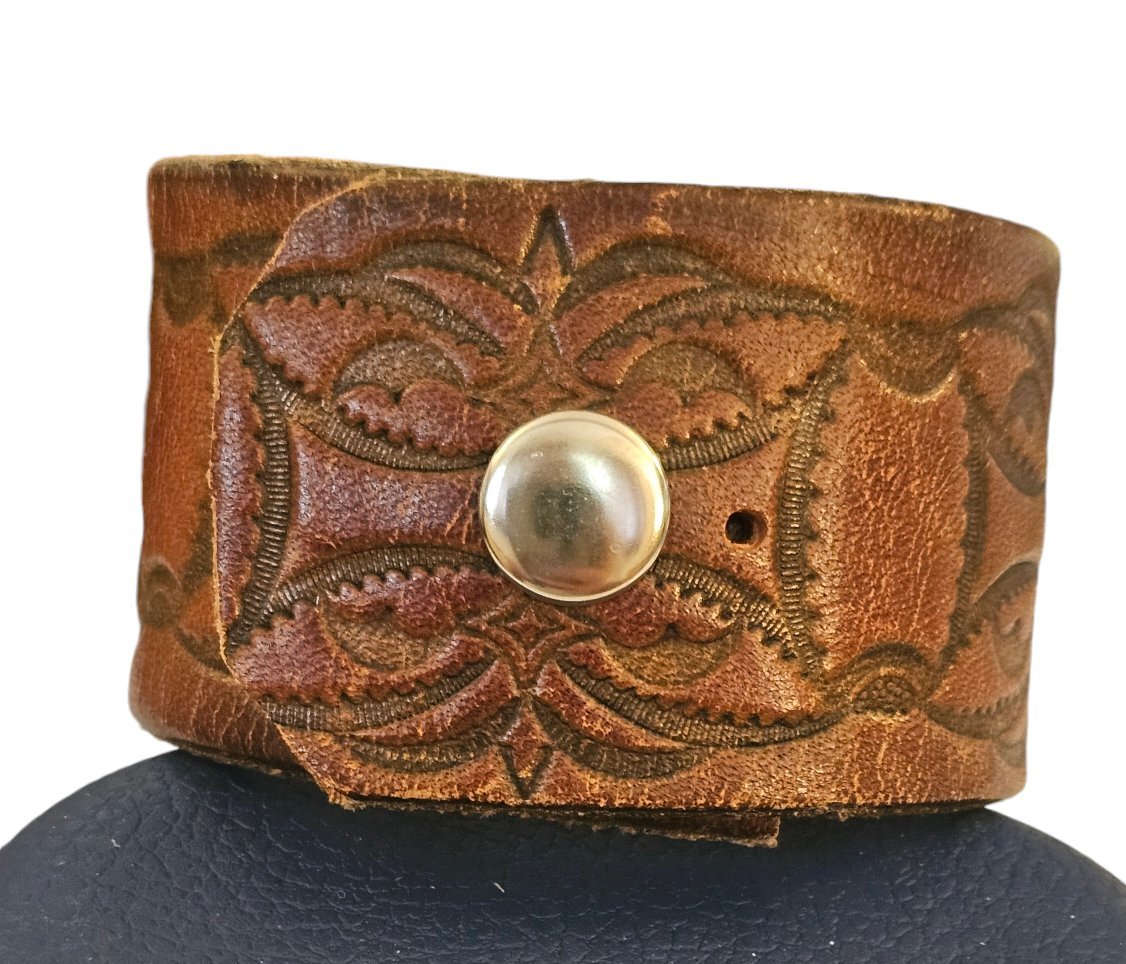 Leather cuff-Beach Bum